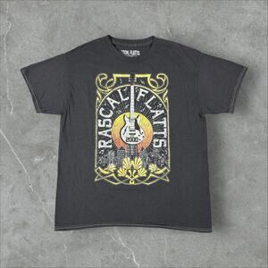 Rascal Flatts Tour Band Size Large Grey Guitar Y2K Short Sleeve T-Shirt